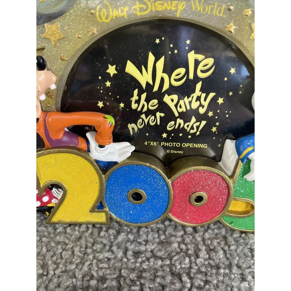 2005‎ Walt Disney World Where The Party Never Ends Resin Photo Frame